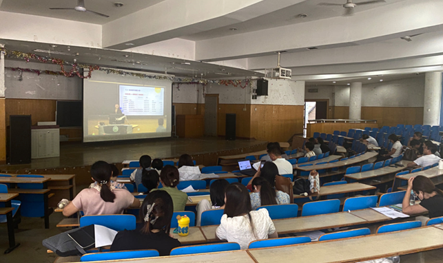 伟德教师参加沈阳师范大学组织的教师教学创新大赛培训