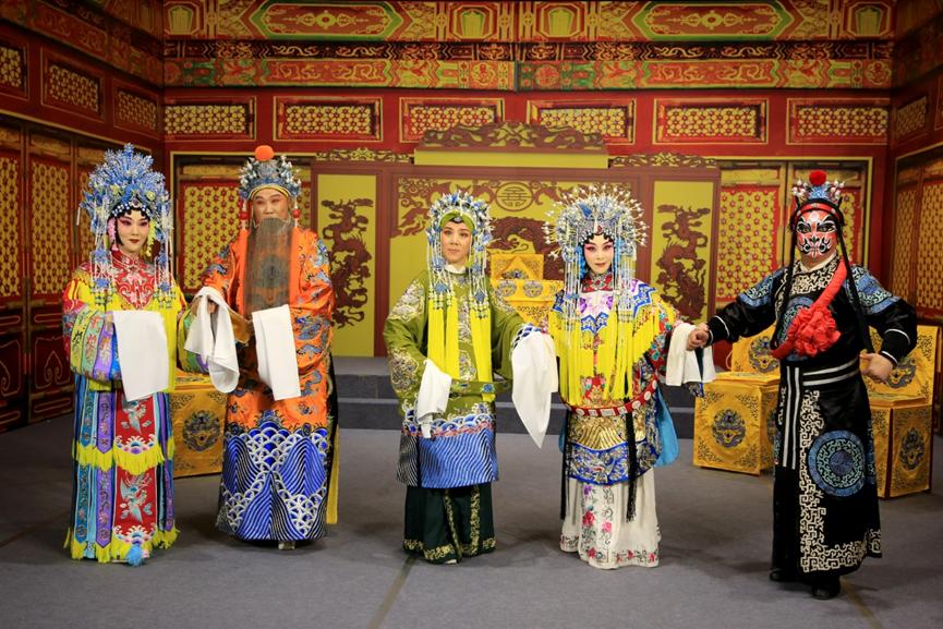 中国教育电视台播出伟德音乐系制作的电视戏曲片