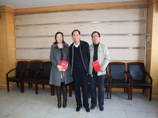 伟德党校开展党课教研活动