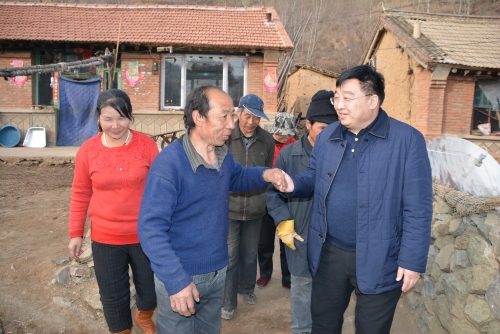 伟德驻上三合义村工作组扶贫工作取得新进展