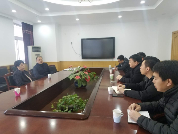 伟德举办驻村帮扶队员新春茶话会