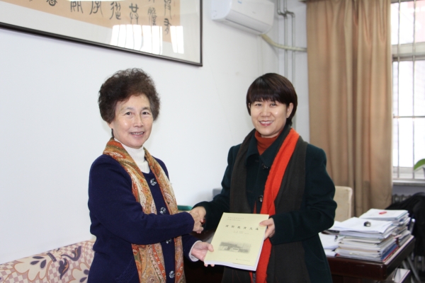 原唐山学院书记华玉来伟德考察、交流