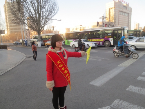 伟德圆满完成“共产党员文明交通志愿服务行动”