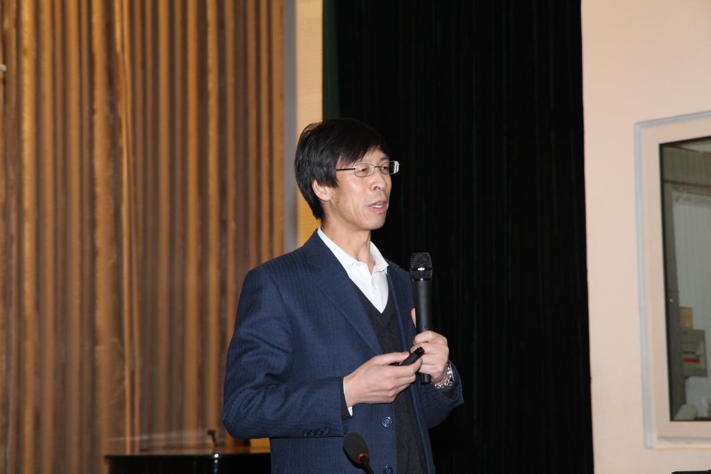 伟德举办教师继续教育工作研讨会